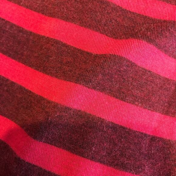 Cabi Sweet Talk maroon red striped ruffle hem jersey knit top Small #3631 - Picture 12 of 14